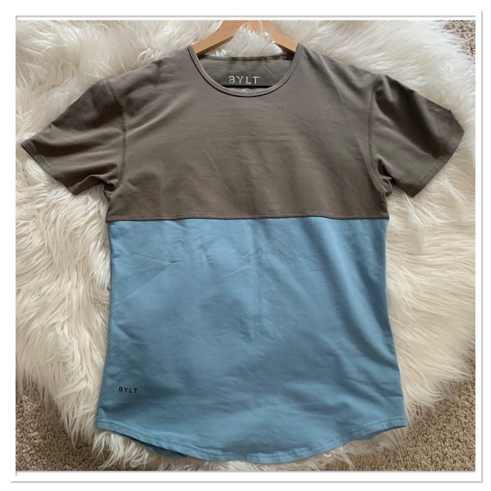 BYLT Basics Drop Cut Lux Colorblock Short Sleeve T-Shirt Olive Blue Size Small